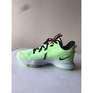 Nike LeBron Witness 5 Grinch Lemon Green CQ9380-300 Basketball Shoes Size 11